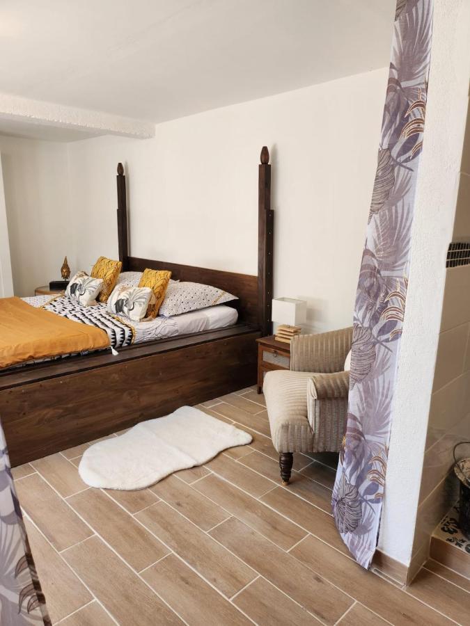La Maison Du Petit Thomas Taradeau ภายนอก รูปภาพ